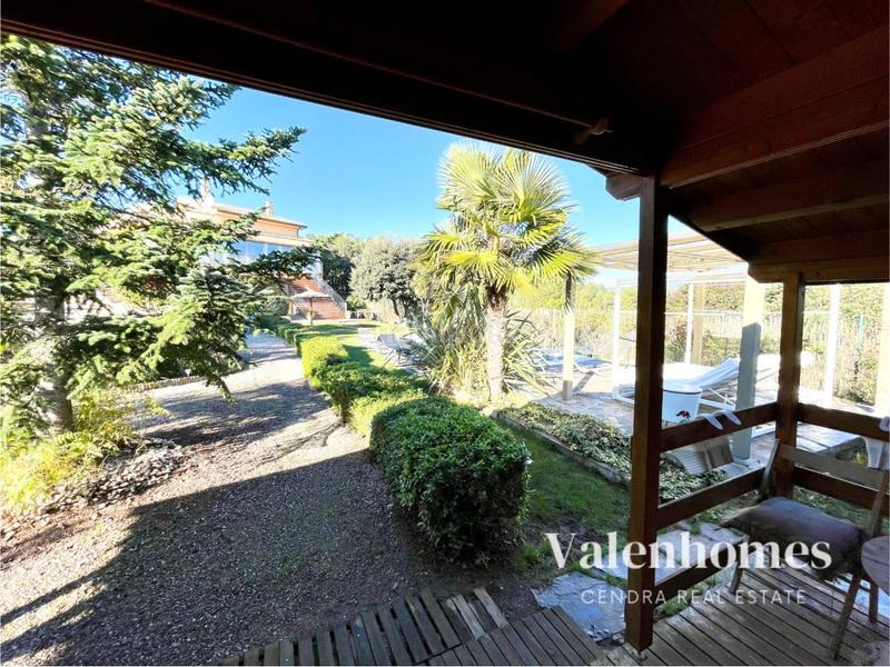 Foto dbf106c9-c671-446d-850a-eaa5f5541079. Chalet avec chauffage parking piscine dans Avinyó