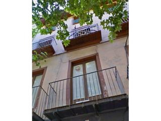 Edifici a Olot. Edificio en venta en olot
