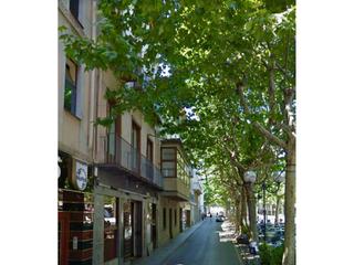 Edifici a Olot. Edificio en venta en olot