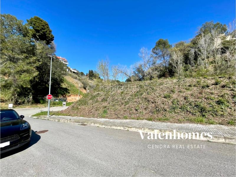 Foto 5dbd1be0-647a-4f28-8ed4-8830591e6875. Terreno residencial parcela esquinera en venta , amplitud, orientación y entorno inmejorable. en Castellar del Vallès