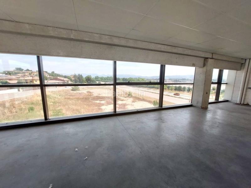 Foto 1bb5a887-e075-4bcd-82ee-77289495e57c. Nave industrial  premium en venta en polígono osona parc , barcelona en Gurb