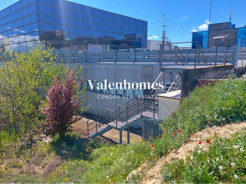 Foto 54776a0a-d914-4ebf-88b5-542601192510. Nave industrial  premium en venta en polígono osona parc , barcelona en Gurb