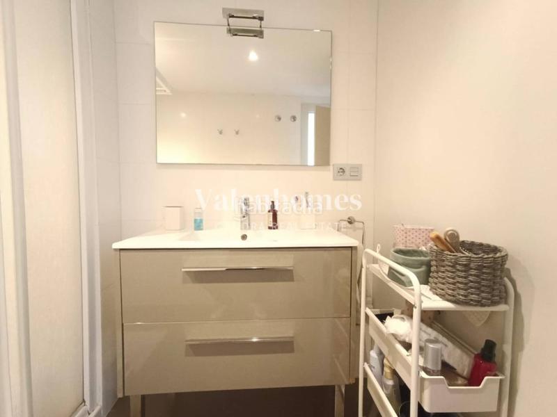 Foto a541b933-addd-4191-ba58-b49d4f51d435. Pis amb aparcament piscina a Carretera de Vic - Remei Manresa