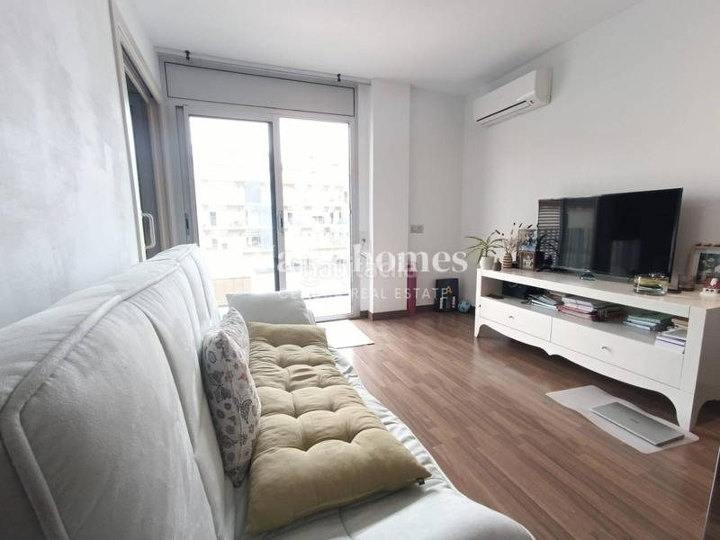 Foto fcb1989e-baa0-4d7f-9375-74caef3501da. Pis amb aparcament piscina a Carretera de Vic - Remei Manresa