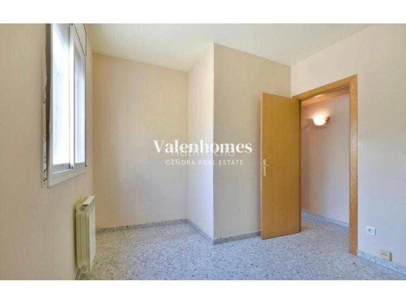 Foto 02f28500-6e7d-4a99-9fc8-ea43761f2655. Piso oportunidad! planta baja con todas las comodidades en ca noriac en Sabadell