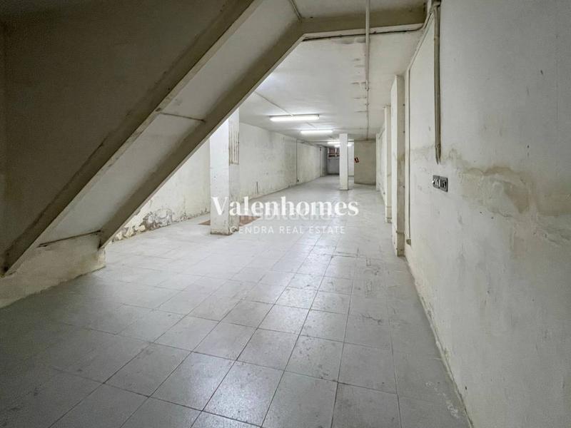 Foto 547f359c-ee7e-4df8-90bb-51ab7f98dadb. Local comercial local en venta en can mas08291 en Ripollet