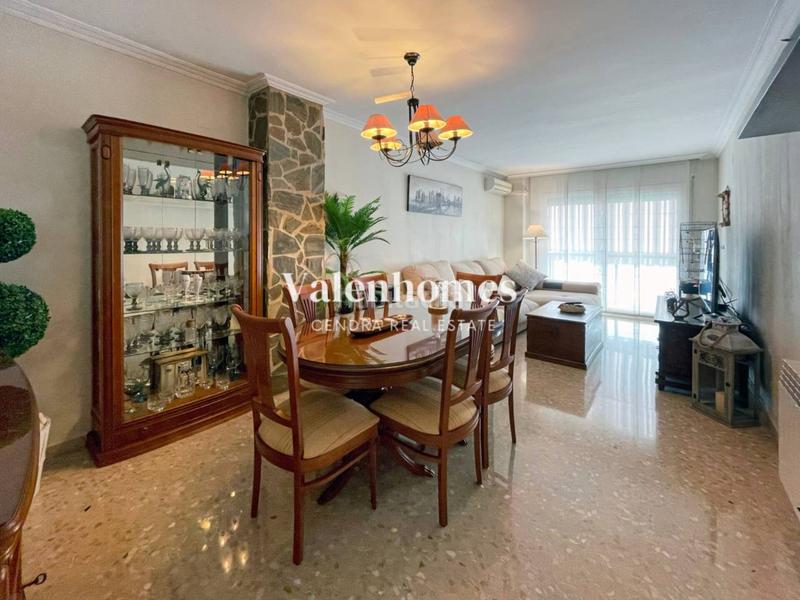 Foto 1b6fbac8-2693-4d7b-8a6c-eb938b982f61. Piso  en venta con gran terraza privada en Montornès del Vallès