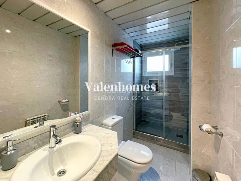 Foto 25d002d8-f72d-4e9f-979b-014c7c0c4be5. Piso  en venta con gran terraza privada en Montornès del Vallès