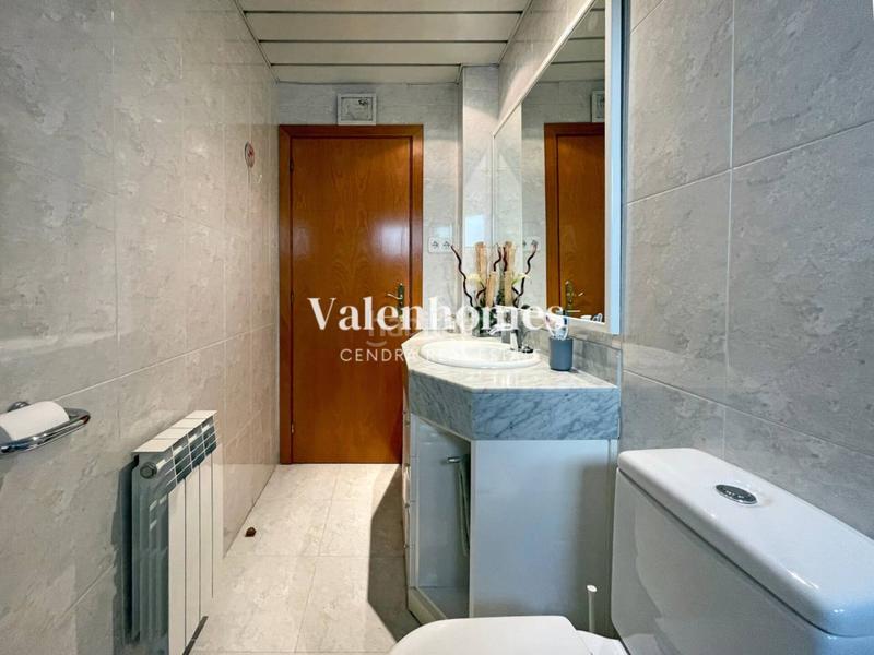 Foto db06dbc5-a6f3-4f83-9385-ae0638cbbe21. Piso  en venta con gran terraza privada en Montornès del Vallès
