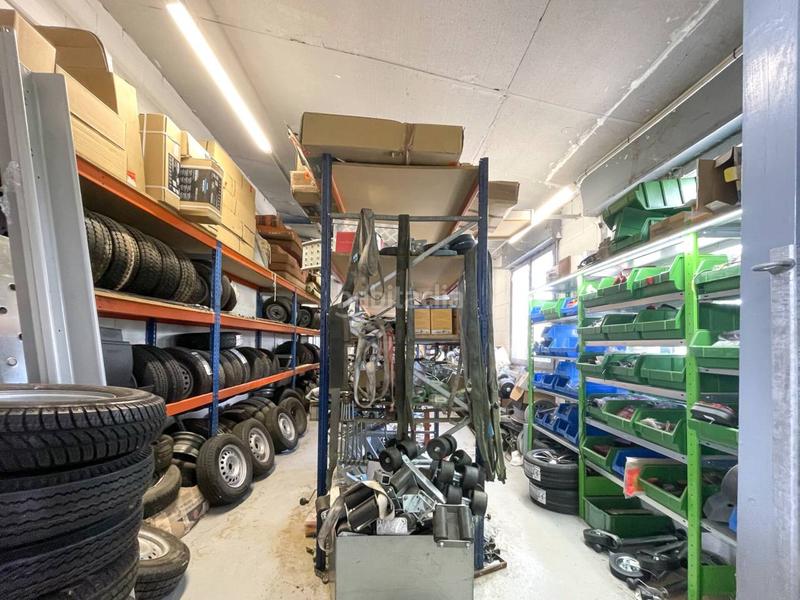 Foto a7168345-1150-4652-8d2f-64a95c662810. Nau industrial a Riudoms