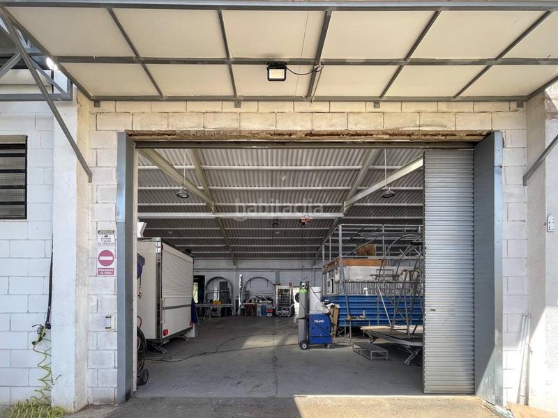 Foto fa7b6c6a-fd6c-4eb4-8947-d8b0842ab00b. Nau industrial a Riudoms