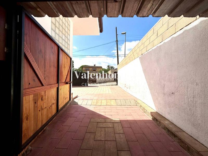 Foto 19ae3614-dedd-4fb3-8dcb-d91dbde369f9. Casa con riscaldamento parcheggio piscina in Niàgara Parc -Àgora Parc Tordera