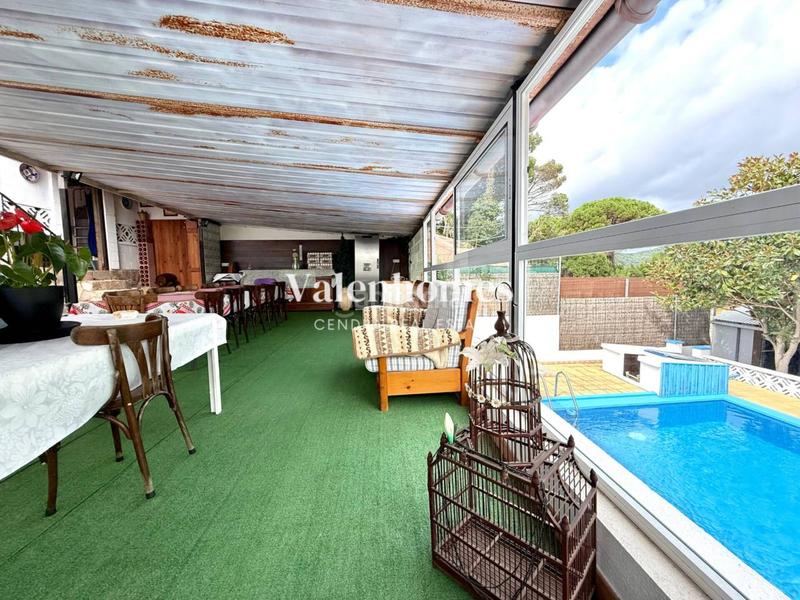 Foto 30d145cc-4ff6-4701-9226-d97670879cfc. Casa con riscaldamento parcheggio piscina in Niàgara Parc -Àgora Parc Tordera