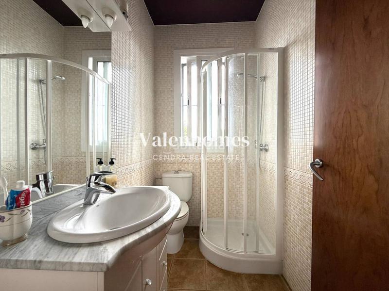 Foto 489cee8d-af42-4c53-bd47-f409566a81f7. Casa con riscaldamento parcheggio piscina in Niàgara Parc -Àgora Parc Tordera