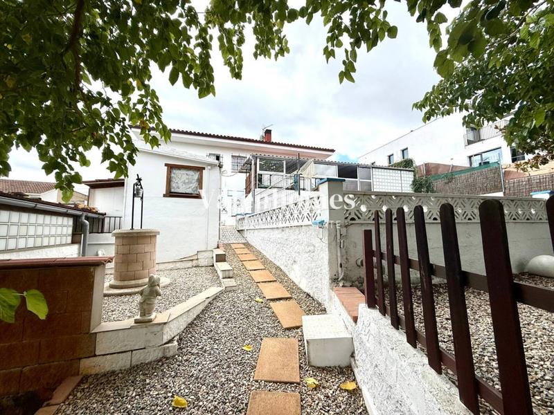 Foto 65b196bb-4708-490a-822a-20e60a27a693. Casa con riscaldamento parcheggio piscina in Niàgara Parc -Àgora Parc Tordera