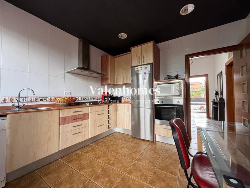 Foto 9feffa34-f74b-4b65-b283-358bb42ee692. Casa con riscaldamento parcheggio piscina in Niàgara Parc -Àgora Parc Tordera