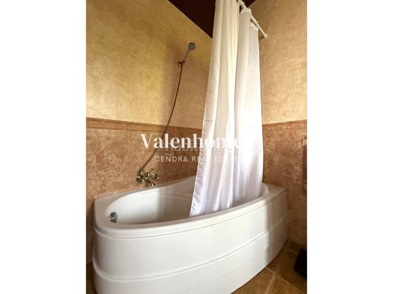 Foto aebe5177-d37f-447a-90fe-b82f67ce279a. Casa con riscaldamento parcheggio piscina in Niàgara Parc -Àgora Parc Tordera