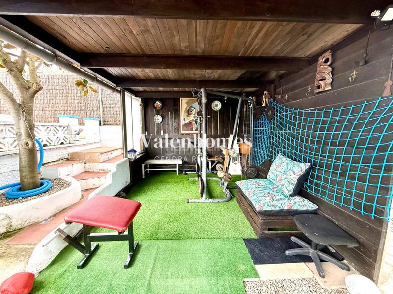 Foto b155509b-32e9-4ddf-8f62-a5afa60309bd. Casa con riscaldamento parcheggio piscina in Niàgara Parc -Àgora Parc Tordera