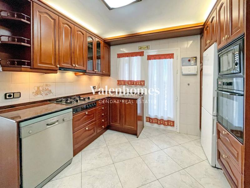 Foto 2f5a505c-96a8-4bfb-8932-5918b3737629. Flat with heating parking in Ponent Reus