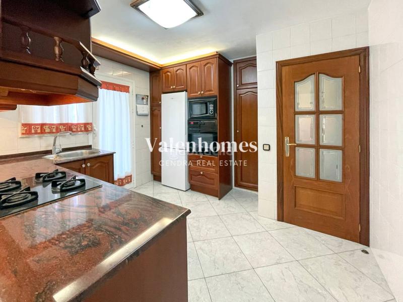 Foto 932b3e3c-1f2b-4055-8494-02fc9fbaab09. Flat with heating parking in Ponent Reus