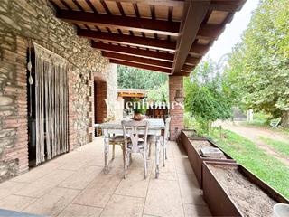 Haus in Bigues i Riells del Fai. Casa en venta en bigues