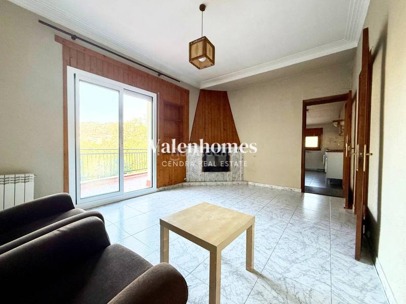 Foto 03db22d5-a198-40ed-b750-a2d282468f9e. Haus mit heizung parking in Cervelló