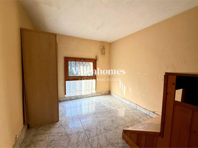 Foto 0d3bc6c5-65c3-4ed5-80ea-c96e757cc725. Haus mit heizung parking in Cervelló