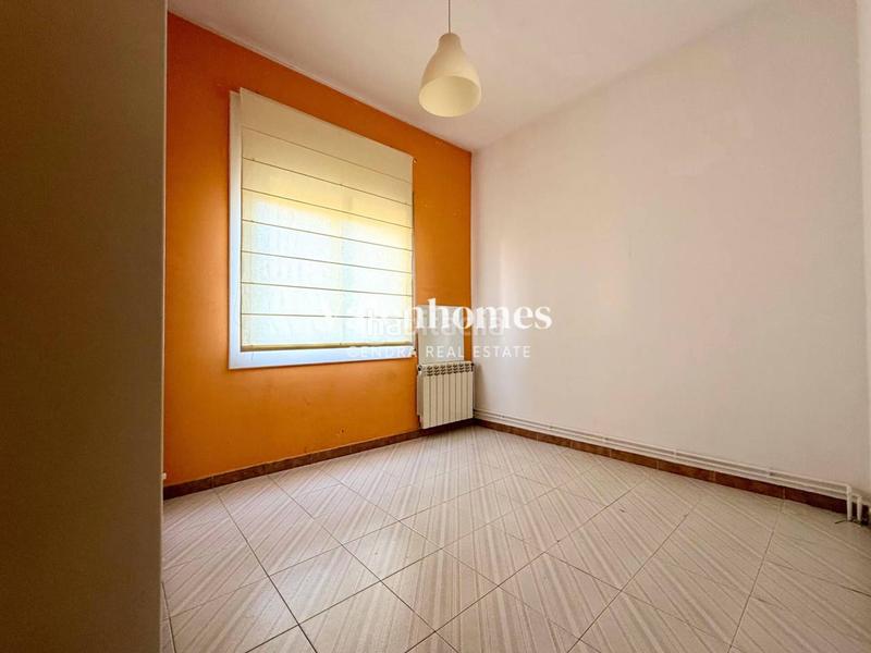 Foto 193e7528-6bc2-4645-bd10-9026f3d04729. Haus mit heizung parking in Cervelló