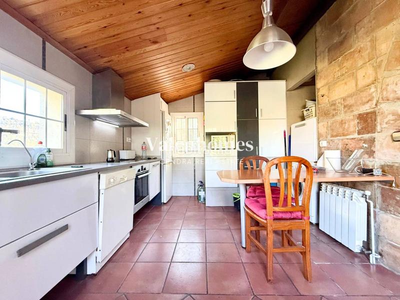 Foto 3b8aa419-1da1-439d-91d3-dbe883d93cd1. Haus mit heizung parking in Cervelló