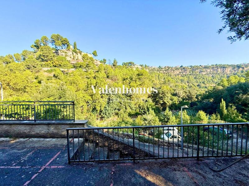 Foto 9904b3eb-d57a-4193-bb41-49157e6dc6ed. Haus mit heizung parking in Cervelló