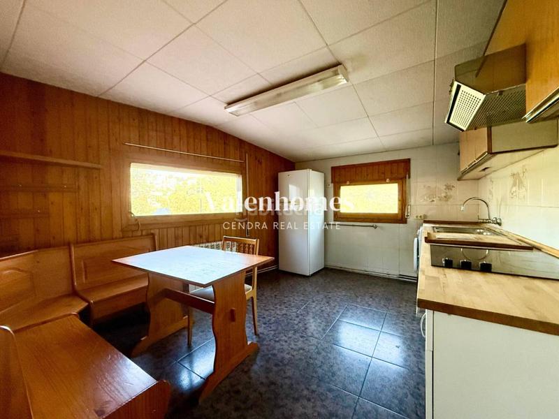 Foto ad0cfca7-7770-4058-936f-4bfc66154b34. Haus mit heizung parking in Cervelló