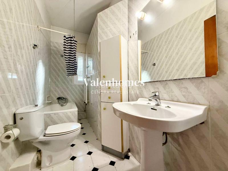 Foto c469a511-17e3-4dd2-93f3-89d610eba688. Haus mit heizung parking in Cervelló