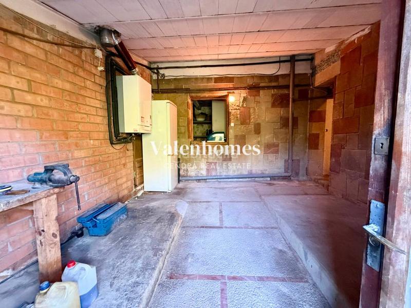 Foto c9dda00d-ddcb-4110-9bd1-bf1bf9adae7f. Haus mit heizung parking in Cervelló