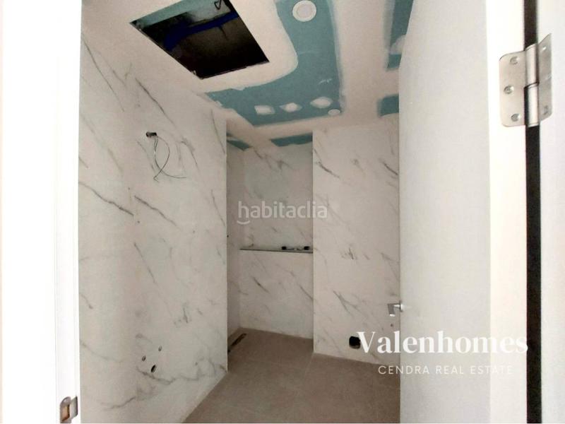 Foto 06cd06b7-480a-4b6f-a157-c84cba070c9b. Etagenwohnung mit heizung in Centre Vic