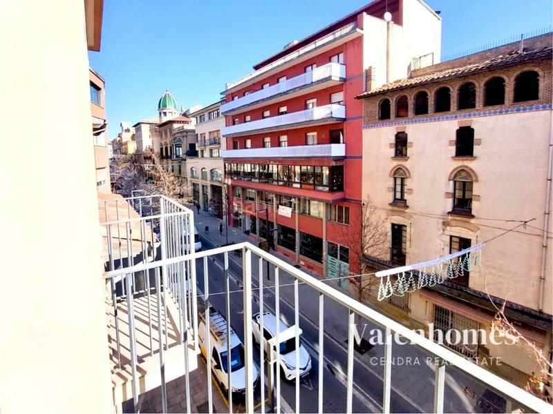 Foto ec7defa8-5e70-4fdf-b182-a81ed47e801b. Etagenwohnung mit heizung in Centre Vic