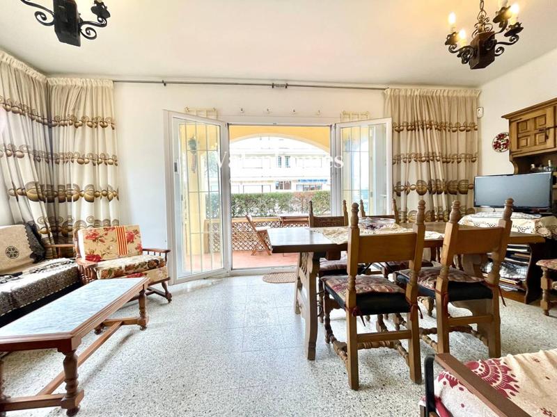 Foto 116706f9-ad7f-450e-a871-6a6fc8071db4. Casa amb aparcament a Els Griells Estartit