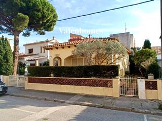 Maison à Els Griells. Oportunidad única en lestartit