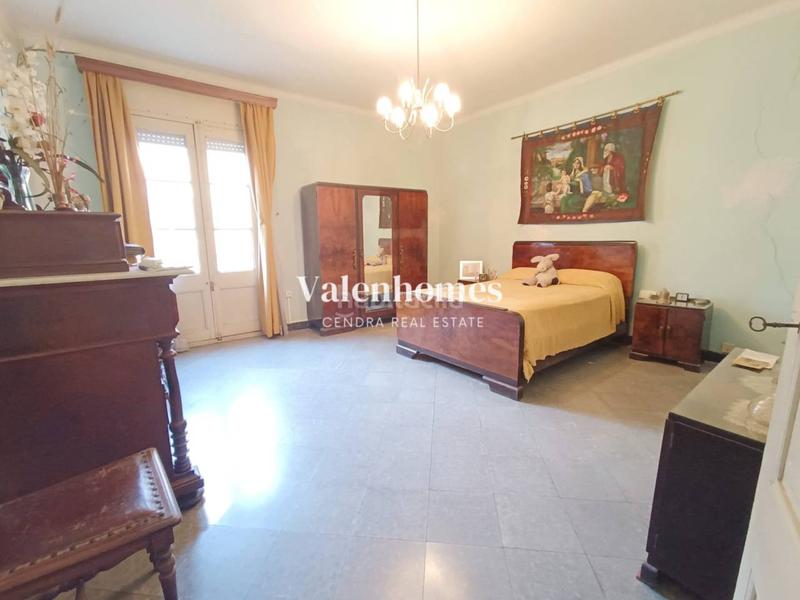 Foto 474bbd37-a6a3-4283-a00f-c62c6398785e. Casa oportunidad única en pleno centro ! en Barri del Centre Terrassa