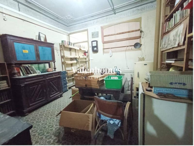 Foto 5b4d999c-022c-412c-9728-3fefac89f874. Casa oportunidad única en pleno centro ! en Barri del Centre Terrassa