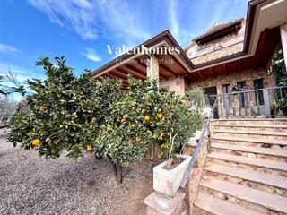 Casa a Can Font-Ca n'Avellaneda. El hogar perfecto con un exterior simplemente espectacular