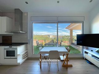 Casa in Viladecavalls. Preciosa casa con vistas espectaculares en venta en viladecavall