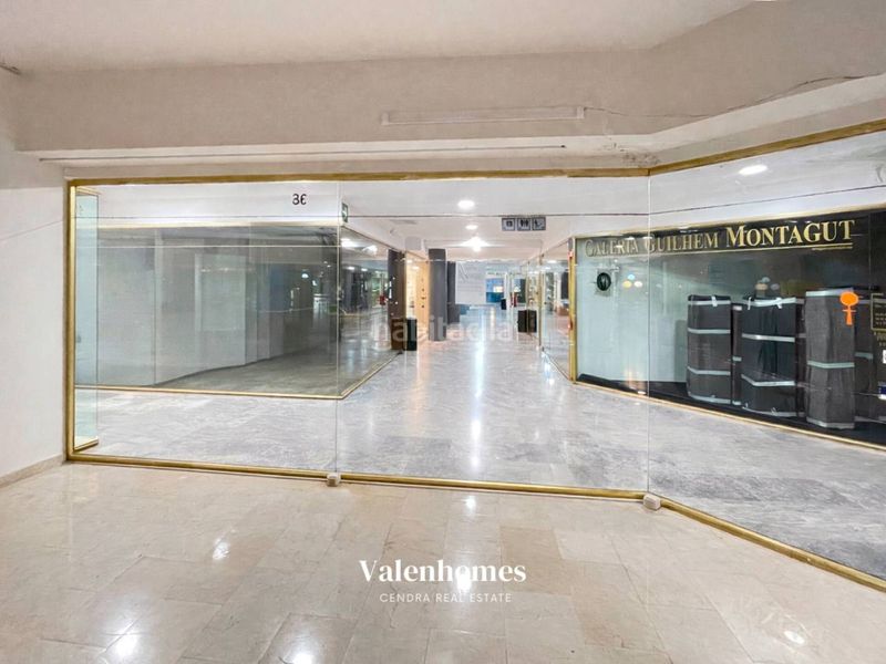 Foto 651090e7-bc52-45e5-91d9-af228351e69d. Local comercial a Dreta de l´Eixample Barcelona