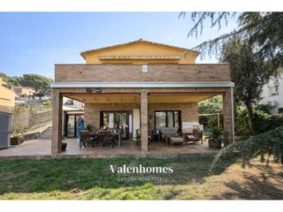 House in Vilanova del Vallès. Preciosa casa en venta en vilanova del vallès