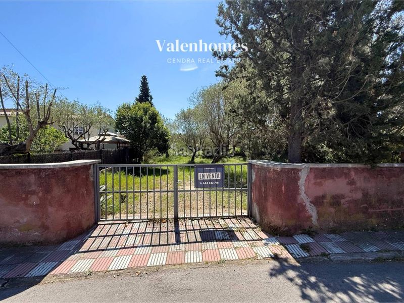 Foto c618bd45-9c0d-4e4f-8c35-bfe972b382e8. Terreny residencial a Can Rial Esparreguera