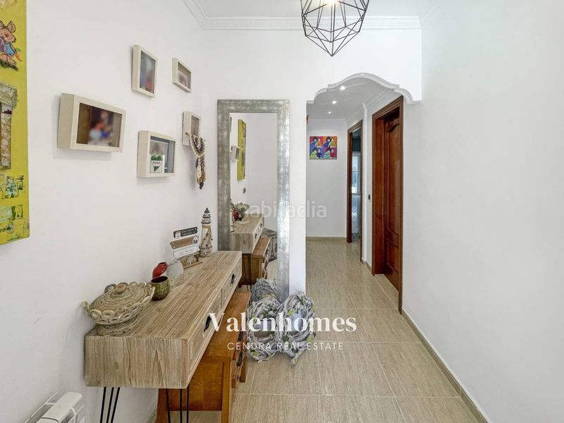 Foto b3a9ddea-c6ef-4491-ae01-364674afde51. Casa amb calefacció aparcament a Migjorn Reus