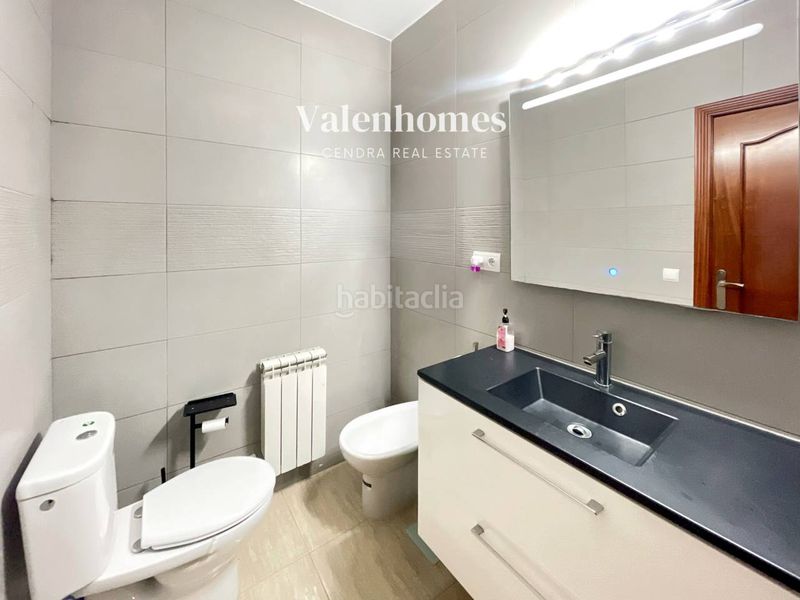 Foto e8153d54-cea7-430f-98c3-b0ad26db2b9a. Casa amb calefacció aparcament a Migjorn Reus