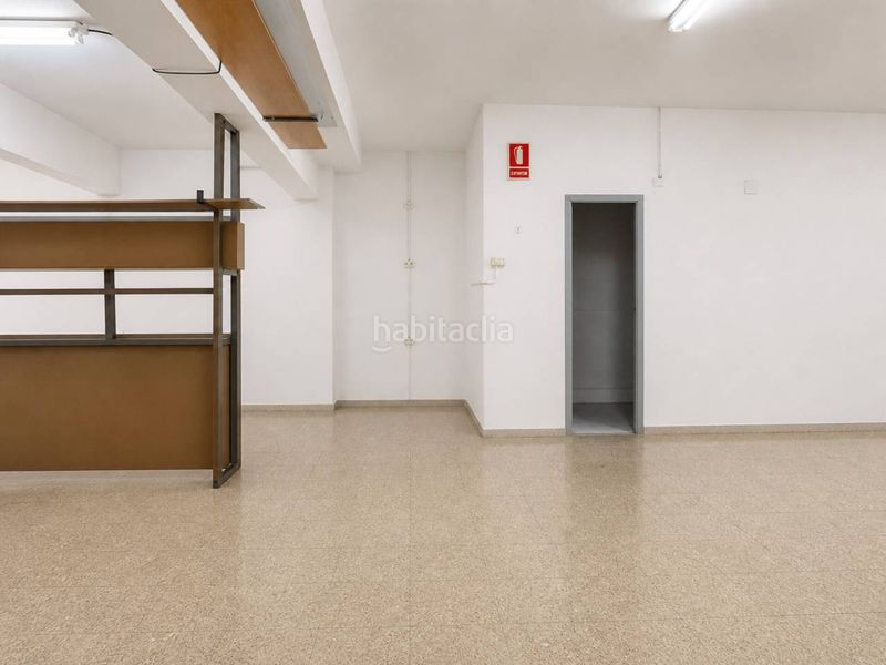 Foto 1802ca3c-ab9e-43ce-b574-0c9b0982f123. Local comercial a Verdum Barcelona