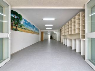 Local Comercial a Verdum. Local en venta en verdun