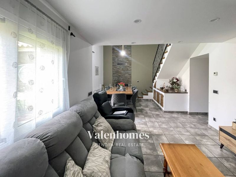 Foto 56b3c084-7a3d-4fb9-9d82-0cf131529000. Casa  en venta en Avinyó