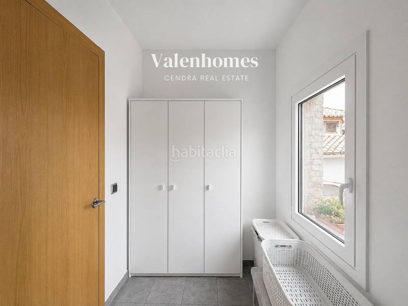 Foto 90efaad3-acbc-4d10-b315-438780234830. Casa  en venta en Avinyó